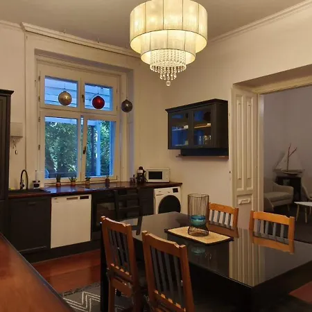 Balatonka Apartment Alsóörs